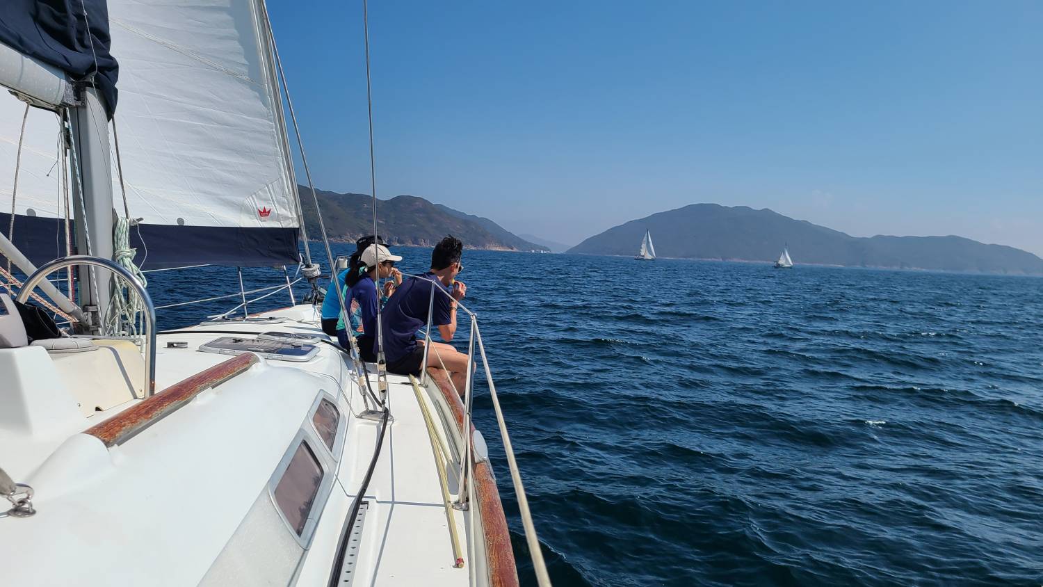 重型远航机动帆船体验（私人包船）